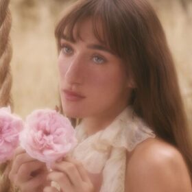 BAUME BLUSH ET TEINTE À LÈVRES Pillow Talk 90s KISS