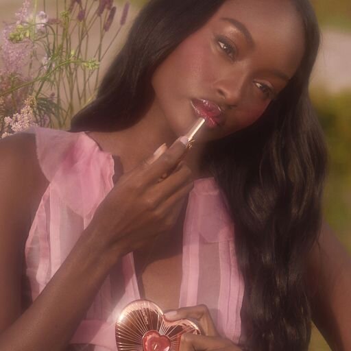 BAUME À LÈVRES TEINTÉ Pillow Talk BLUSH BALM CHERRY TALK