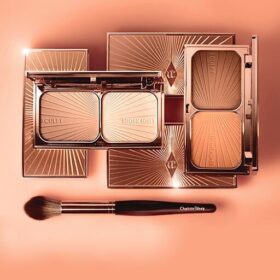 Filmstar Bronze & Glow, TEINT MOYEN À FONCÉ