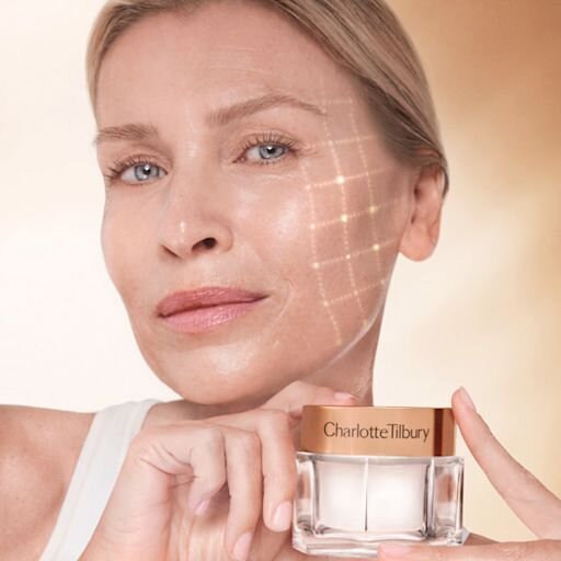 COFFRET DE SOIN CHARLOTTE'S HYDRATE PLUMP & GLOW