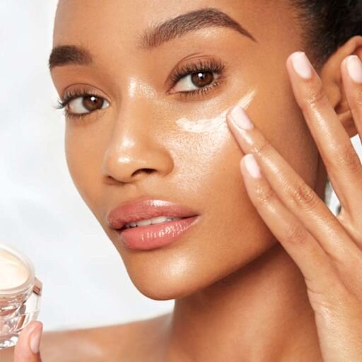 DUO DE SOINS POUR L'HYDRATATION ET L'ÉCLAT KIT DE SOIN KIT DE SOIN