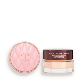 KIT DE SOIN DUO POUR UNE PEAU ET DES LÈVRES ÉCLATANTES ET PLUS POURTÉES