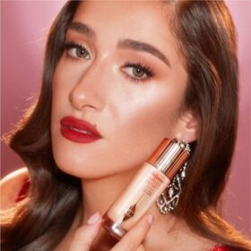 KIT « FLAWLESS, PORELESS GLOW » DE CHARLOTTE : DES ÉCONOMIES MAGIQUES