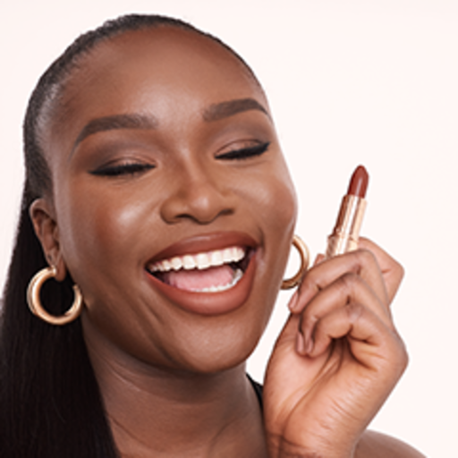 LA MATTE REVOLUTION DES SUPER NUDES - SUPER FABULOUS