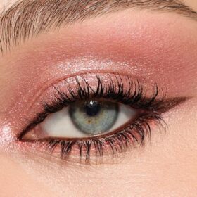 LA PALETTE DE CHARLOTTE POUR DES YEUX TENDANCE : PINK LOVE