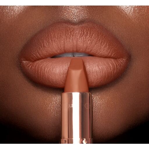 LA MATTE REVOLUTION SUPER NUDES - CATWALKING