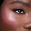 PALETTE HOLLYWOOD BLUSH & GLOW GLIDE – TON CLAIR À MOYEN