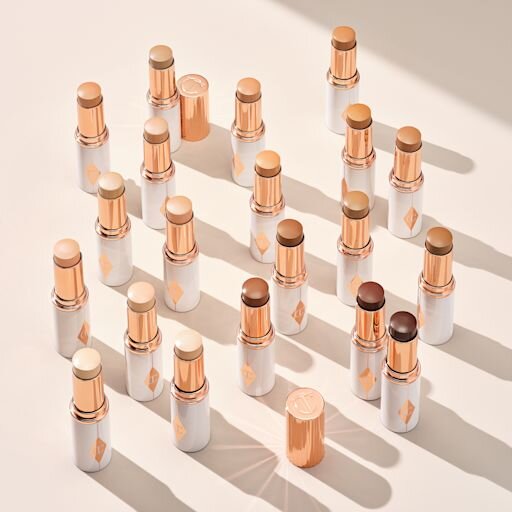 UNREAL SKIN SHEER GLOW TINT STICK FOND DE TEINT HYDRATANT 11 TAN