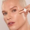 UNREAL SKIN SHEER GLOW TINT STICK FOND DE TEINT HYDRATANT 6 MEDIUM